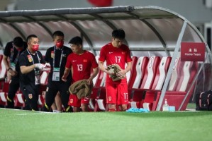  兰斯定位球战术显威客场全身而退