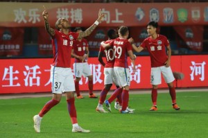  欧塞尔主场球迷助威，法甲保级队激发超强斗志